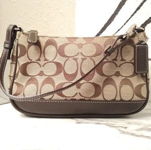 Coach purse, no. F2J - 6094